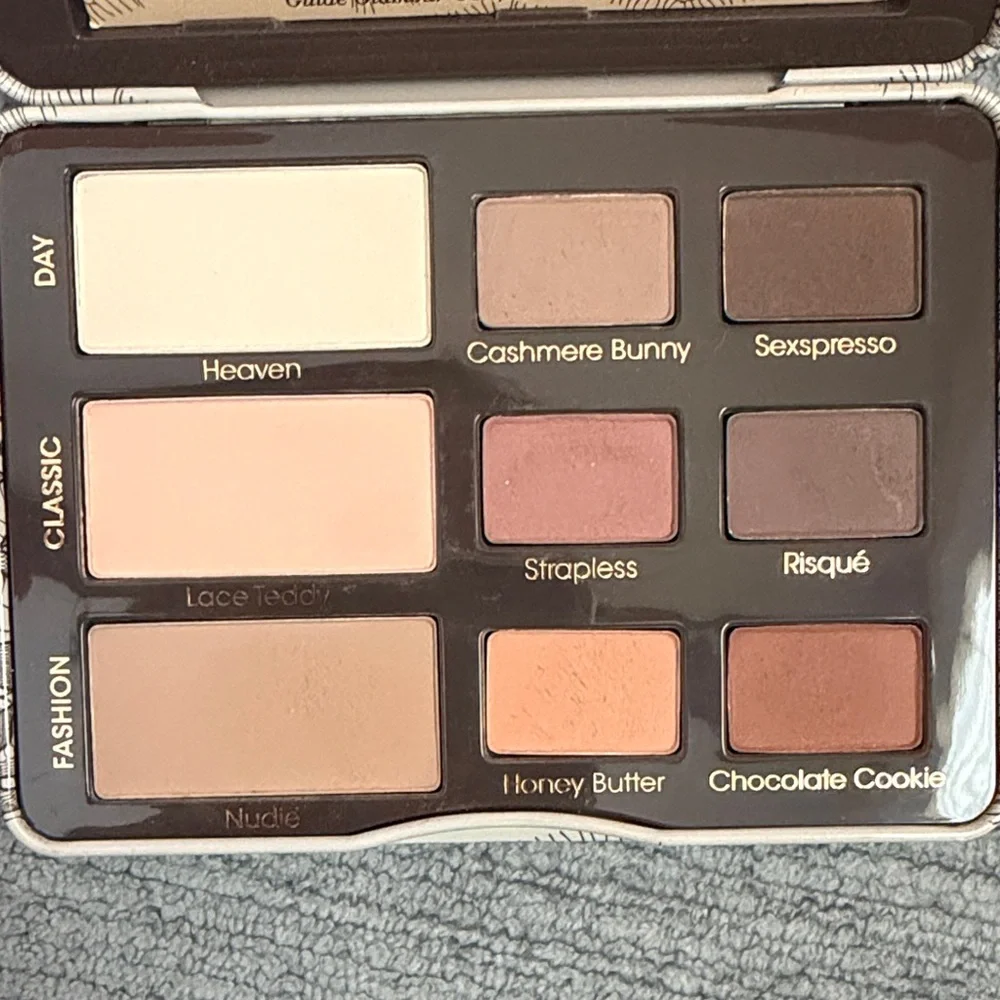 Too Faced Natural Matte Eyeshadow Collection - Picture 3 of 7